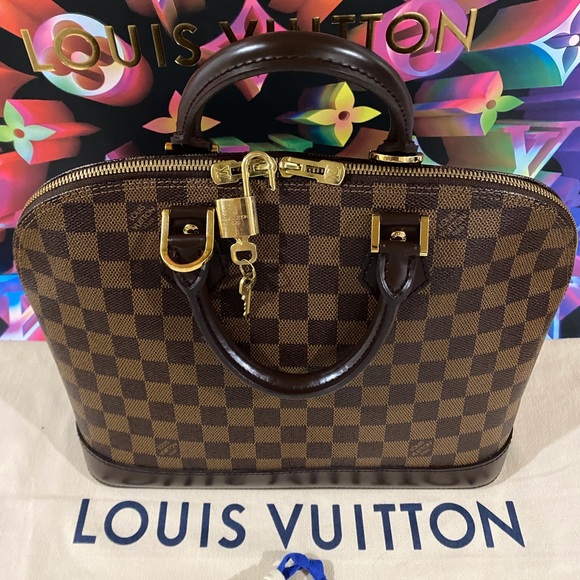 👜👜👜Authentic Louis Vuitton Alma PM Damier Ebene - Picture 4 of 16